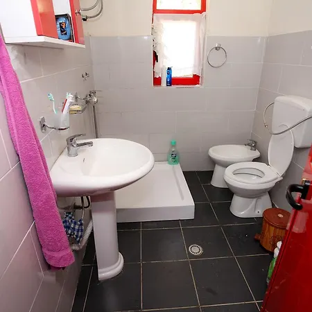 Bjeshket E Nemura Hotel Lepushe